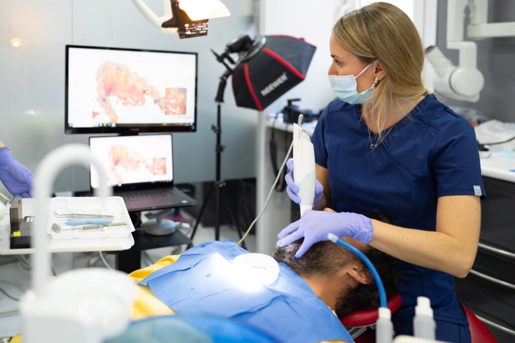 Clínica dental Delgado y Delgado Madrid Tecnología avanzada 3D
